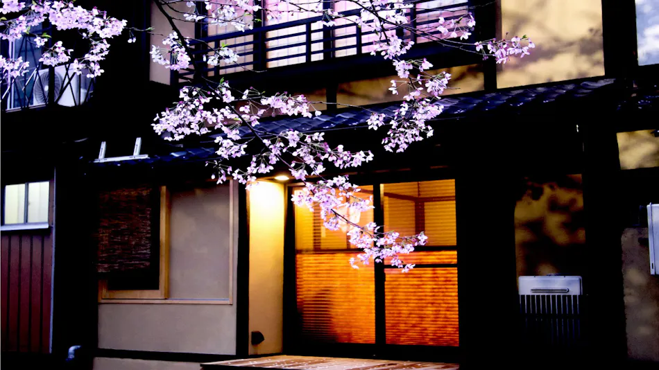 Rinn Shijo Takasegawa