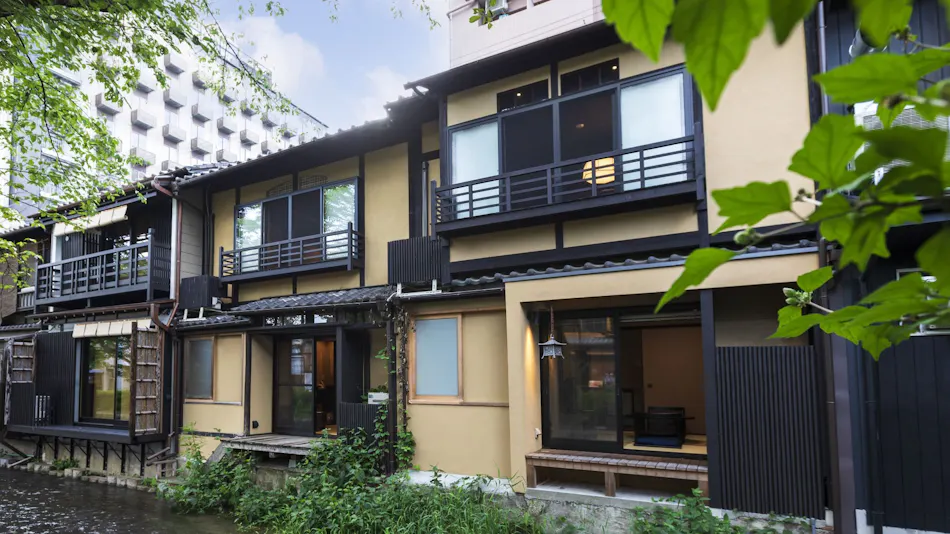 Rinn Shijo Takasegawa