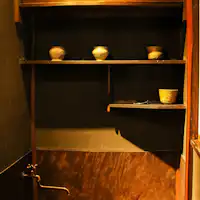 ・พื้นที่เตรียมการสำหรับพิธีชาก็มีเสน่ห์ในตัวเอง