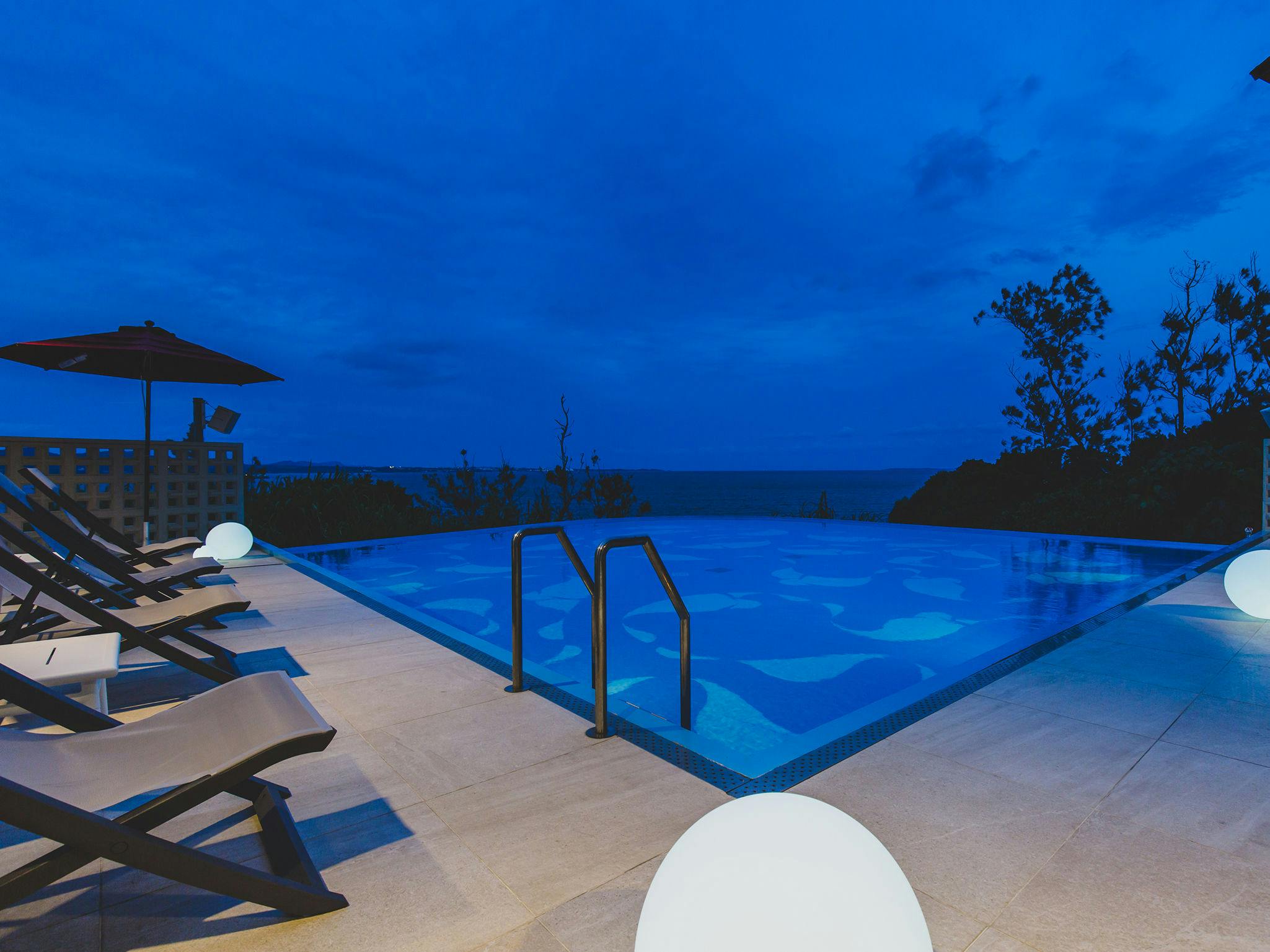 HIDEOUT OKINAWA URUMA