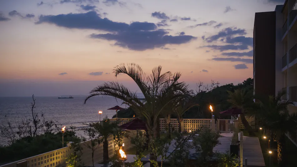 HIDEOUT OKINAWA URUMA