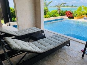 【沖縄県宮古島の貸し別荘・コテージ・ヴィラ・コンドミニアム】private house SEASIDE