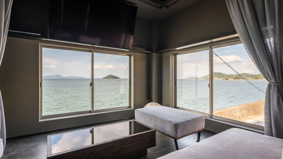 Hidden Inn by the Sea and Islands Archipelago TSUSHIMA -Tomarutto