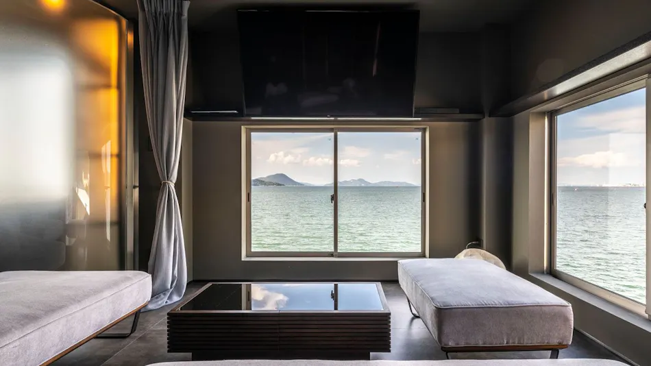Hidden Inn by the Sea and Islands Archipelago TSUSHIMA -Tomarutto