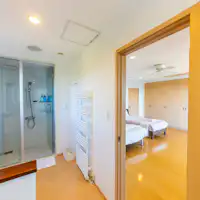 ベッド&バスルーム