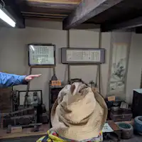 “โดโซะ แกลเลอรี” ของร้านคาเนโกะเป็นสถานที่ที่ไม่ควรพลาด