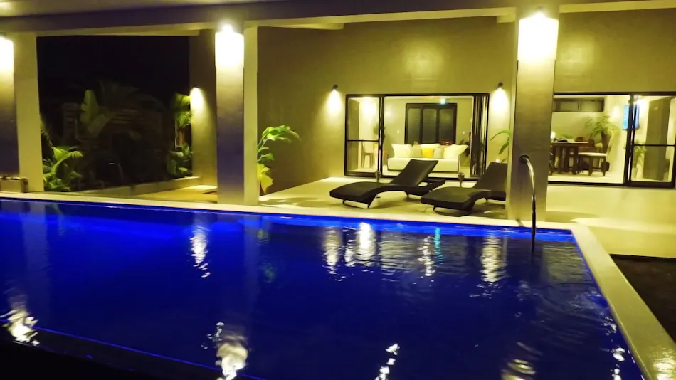 MARINX POOLVILLA NAKANDAKARI