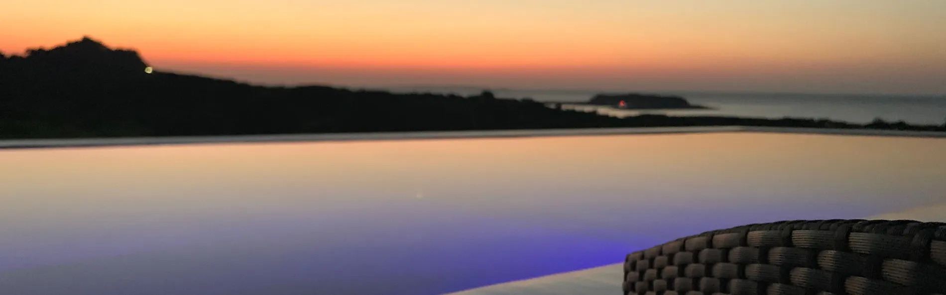 MARINX POOLVILLA NAKANDAKARI