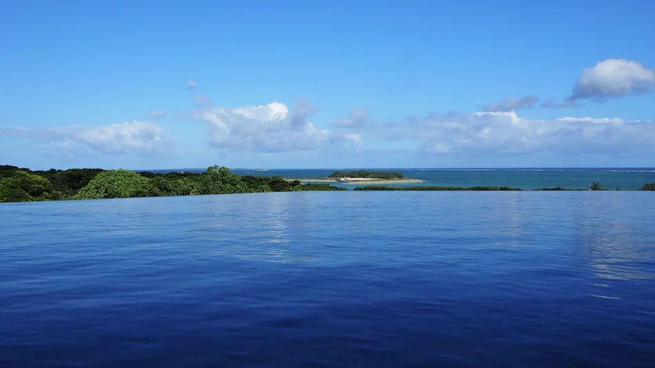 MARINX POOLVILLA NAKANDAKARI