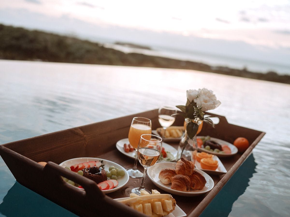 MARINX POOLVILLA NAKANDAKARI