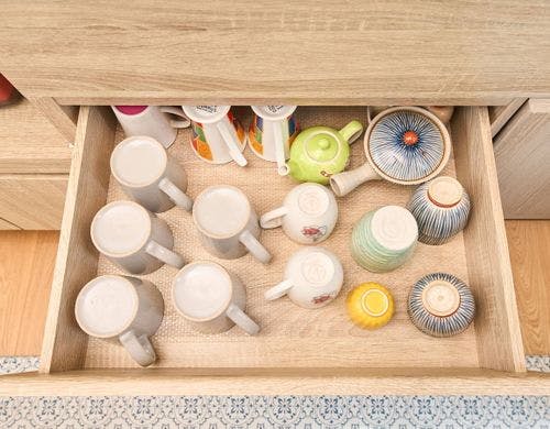 キッチン備品：茶器、コップ類