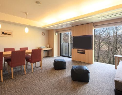 食洗機付きIHシステムキッチンと調理家電