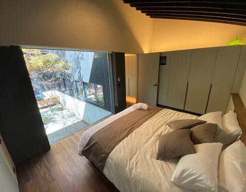 マスターベッドルーム