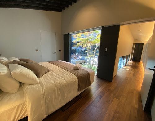 マスターベッドルーム