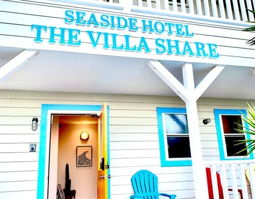 THE VILLA SHARE オシャレな外観