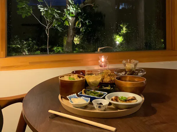 旬の地元食材と発酵料理を味わう 【 momotose 夕食・朝食食材付き】※土曜日限定
