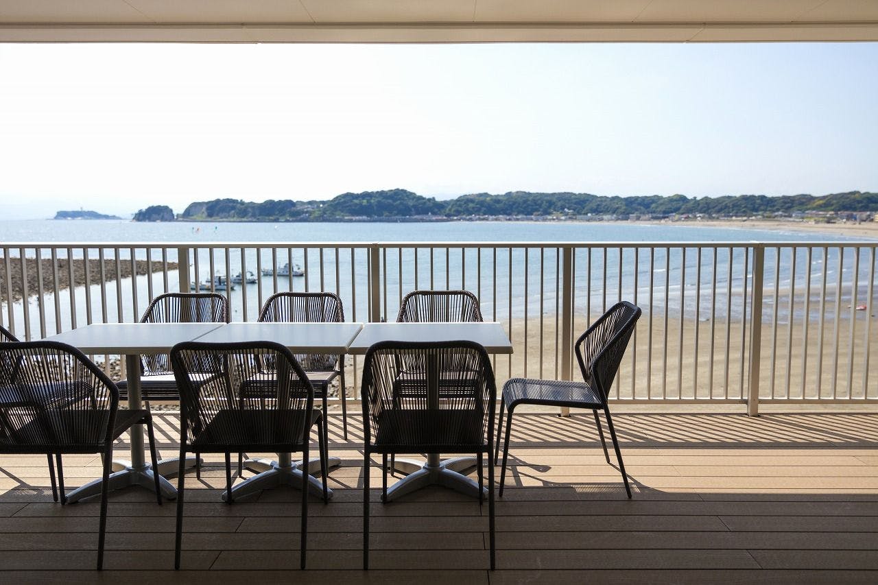 THE HARBOR TERRACE