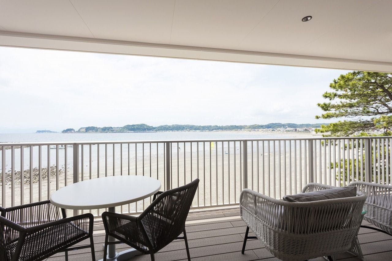 THE HARBOR TERRACE