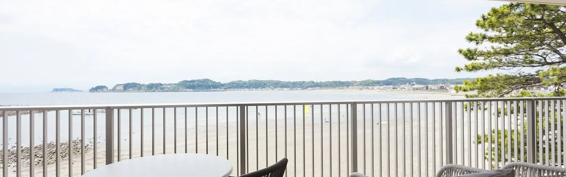 THE HARBOR TERRACE
