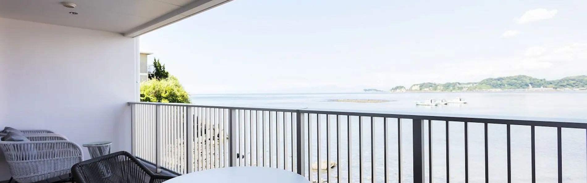 THE HARBOR TERRACE