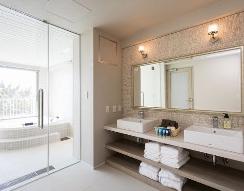 201 Enoshima room パウダールーム