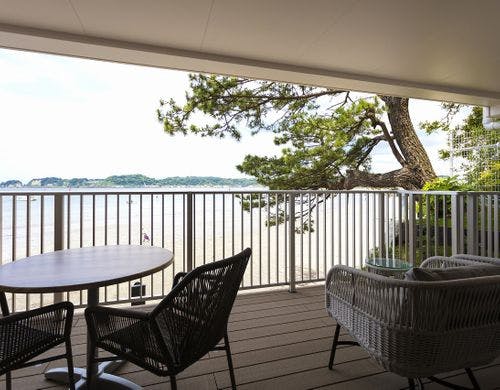 B01 Wakaejima room テラスデッキ