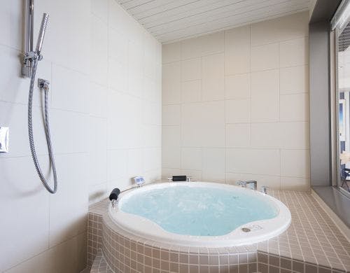 B02 Yuigahama room バスルーム