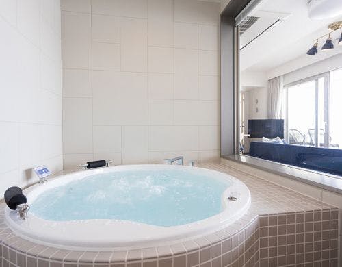 B02 Yuigahama room バスルーム