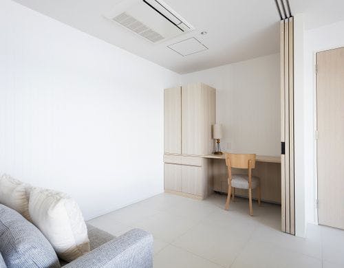 B03 Zaimokuza room ワーキングデスク