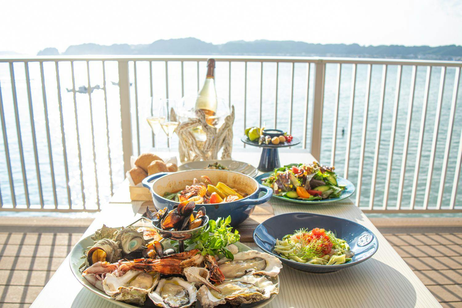 THE HARBOR TERRACE