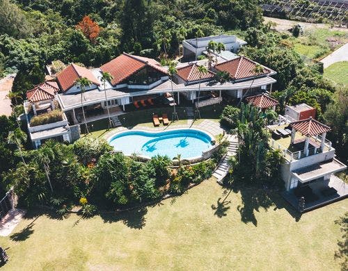 一棟貸しで最大9名まで宿泊