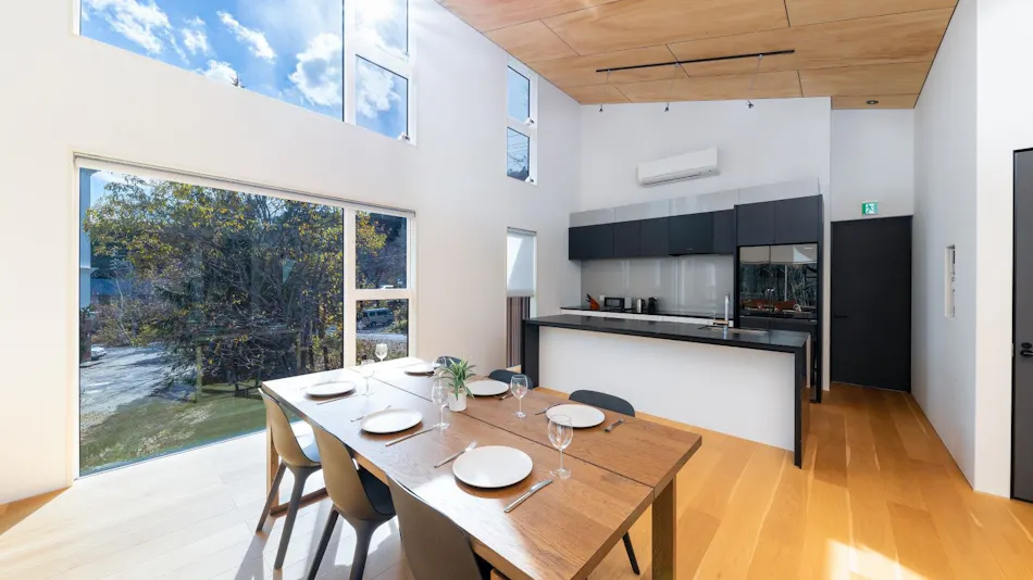 Wadano Hill Chalet by HHG