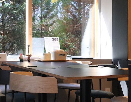 お食事や団欒を室内で