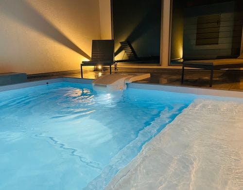 プライベートプール