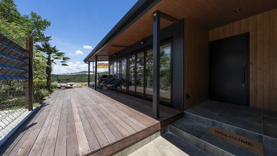 UNITED HILLS GARDEN