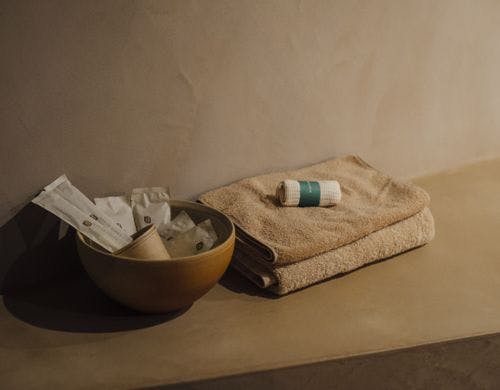 各種タオルとアメニティーセット