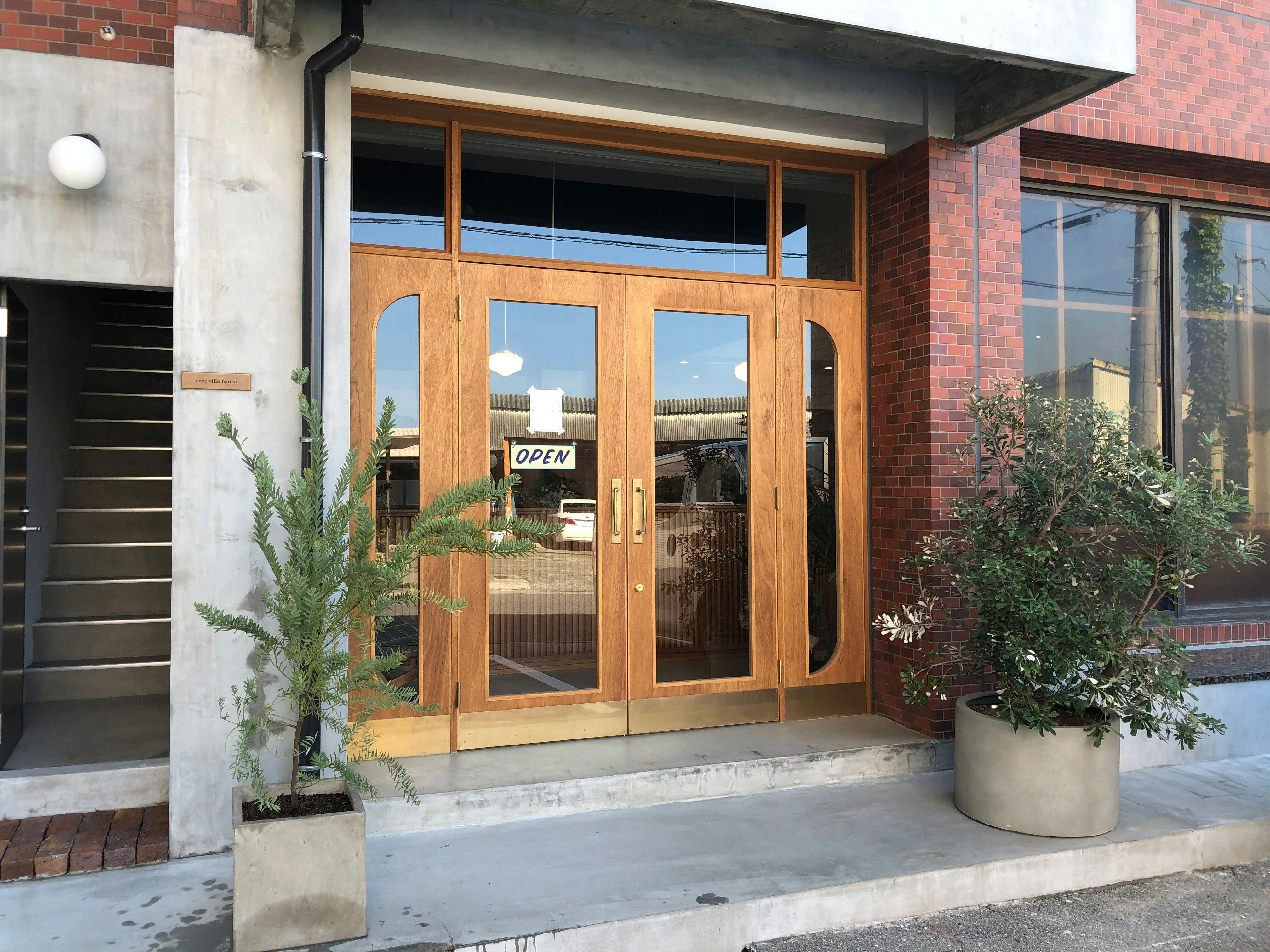 cave villa banco