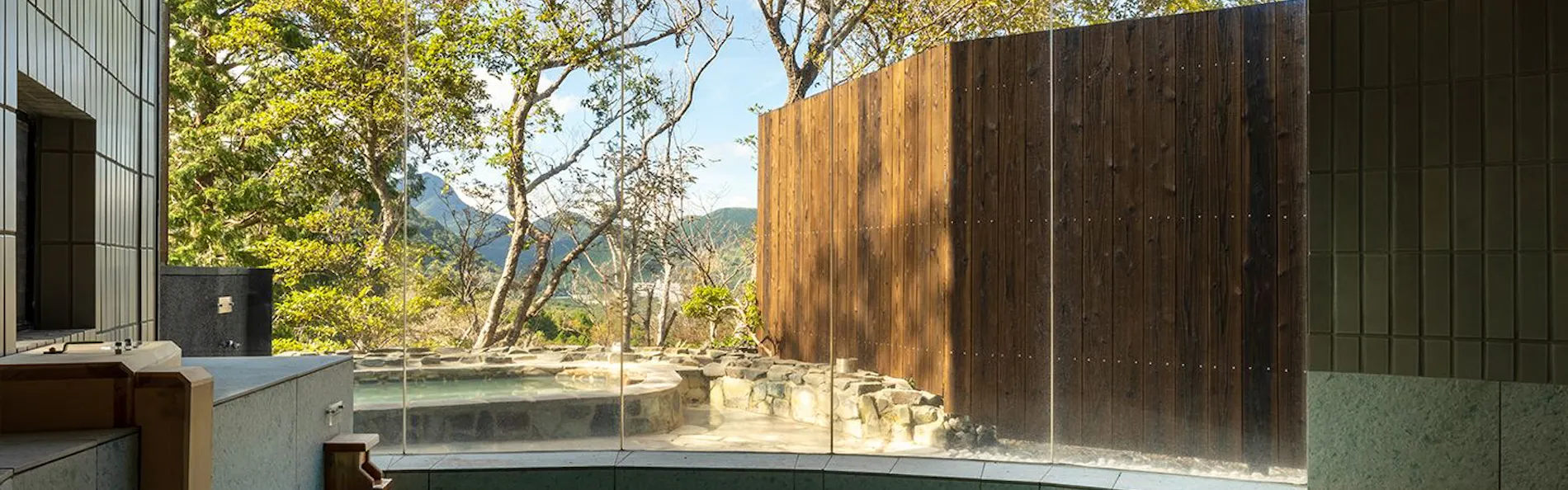 箱根八代別邸 abode villa GORA