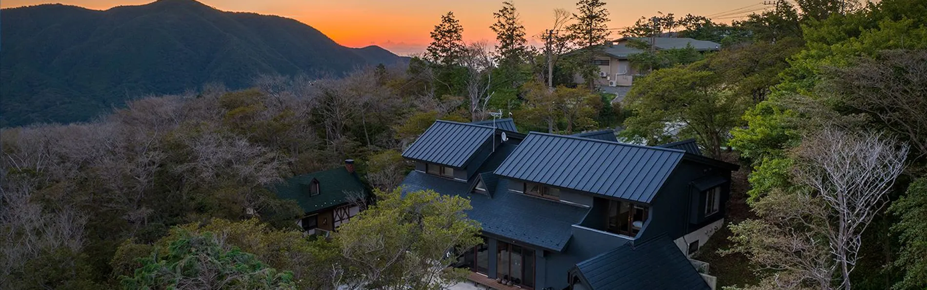 箱根八代別邸 abode villa GORA
