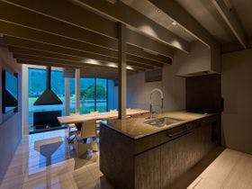 【京都府嵯峨野・嵐山・高雄の高級グランピング貸し別荘・コテージ・ログハウス・コンドミニアム】Landform workshop cottage Keihoku