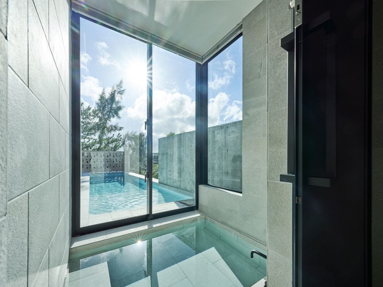 日頃の疲れを癒してください