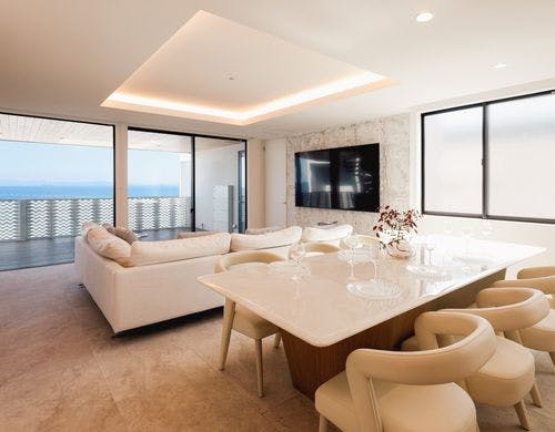 VILLA 102