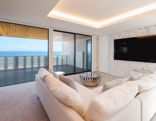 VILLA 102