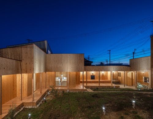 中庭から見える星空をお楽しみください