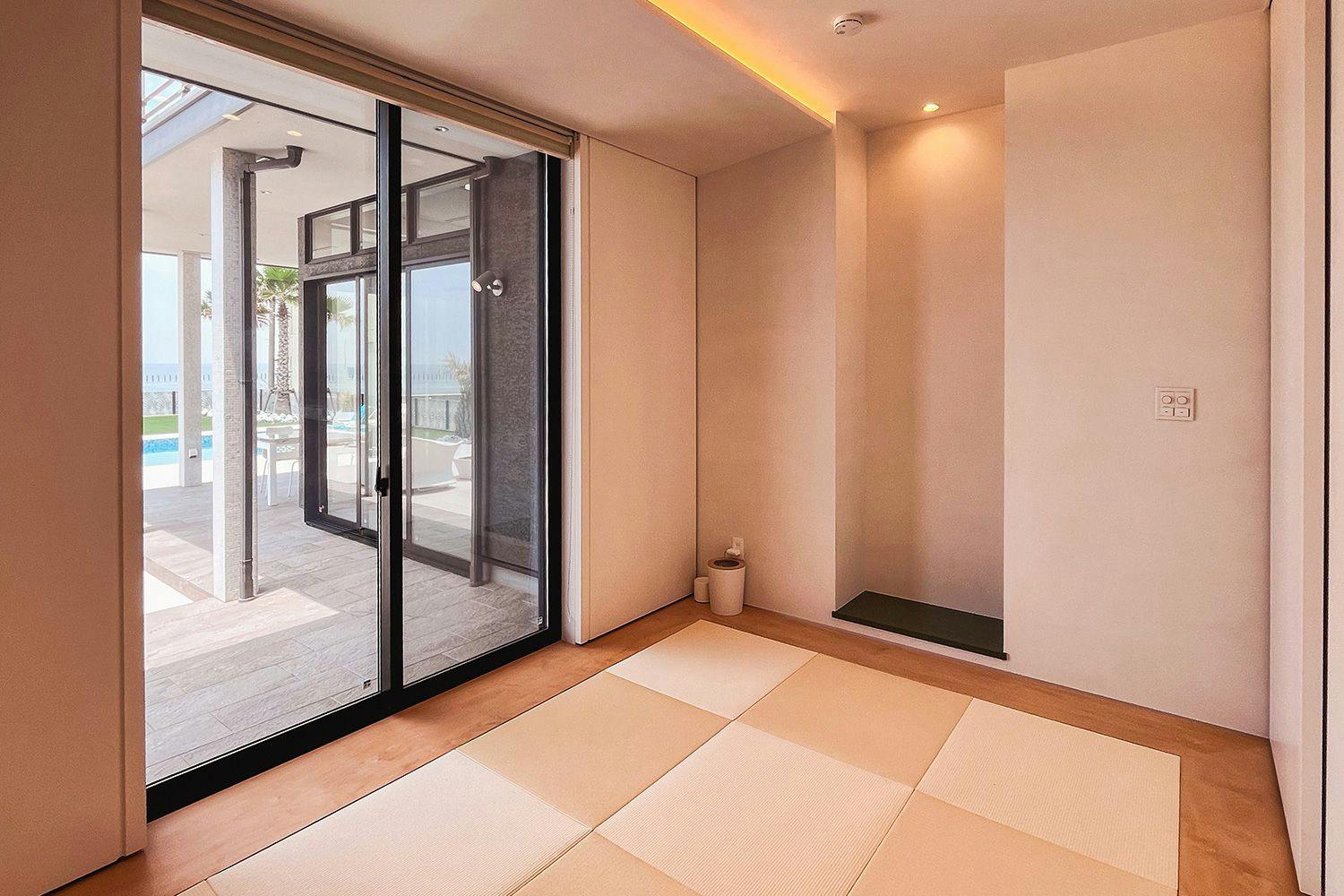 CORAL SUITE VILLA chita