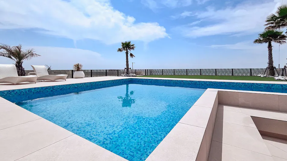CORAL SUITE VILLA Chita