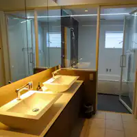 マスターベッドルーム浴室