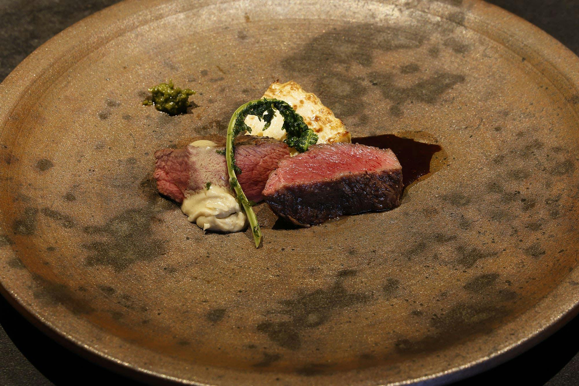 イタリア料理SEMEのメイン料理は「丹波鹿」