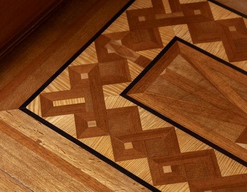 ラウンジの幾何学模様