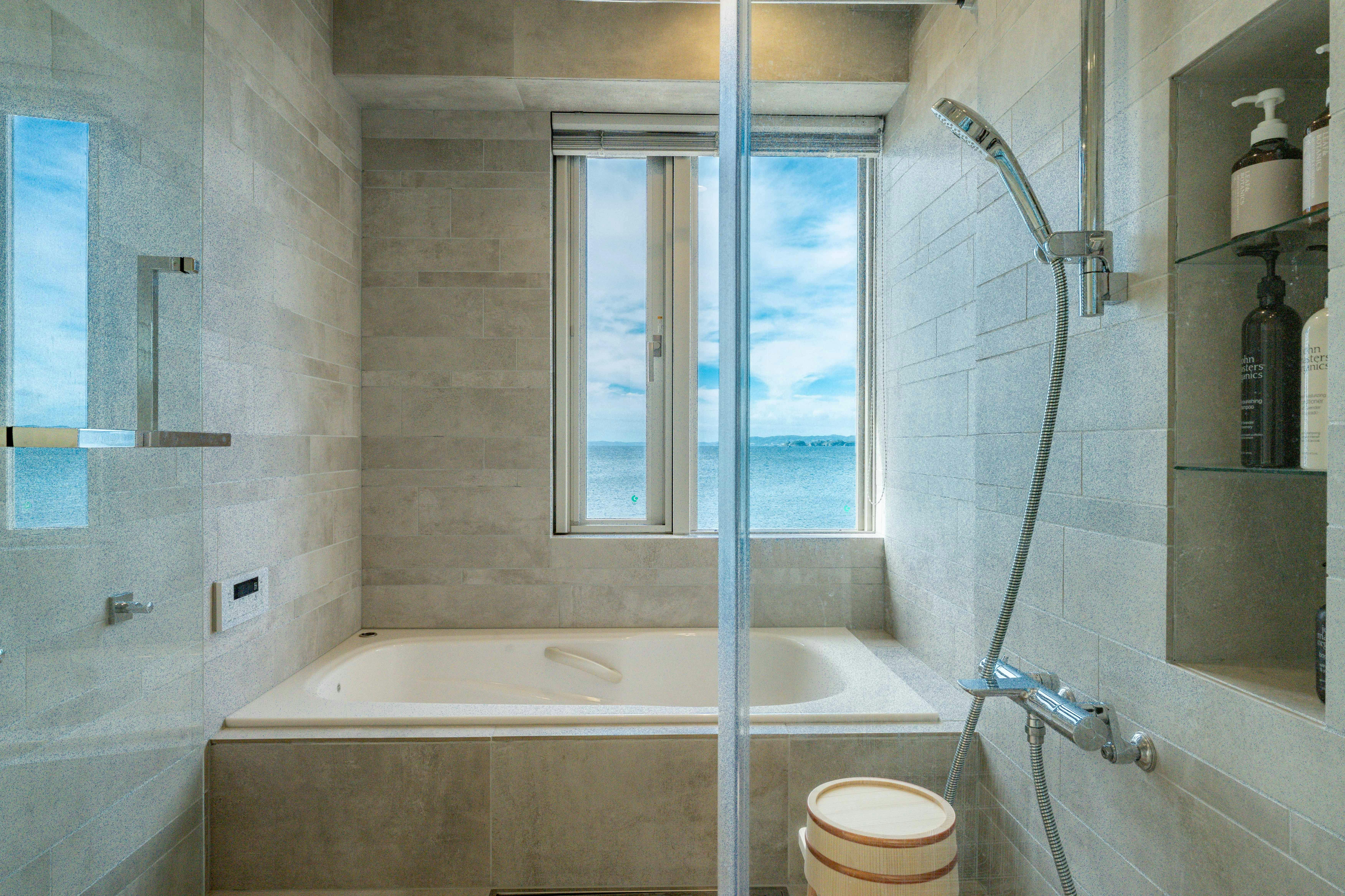 ห้องน้ำ